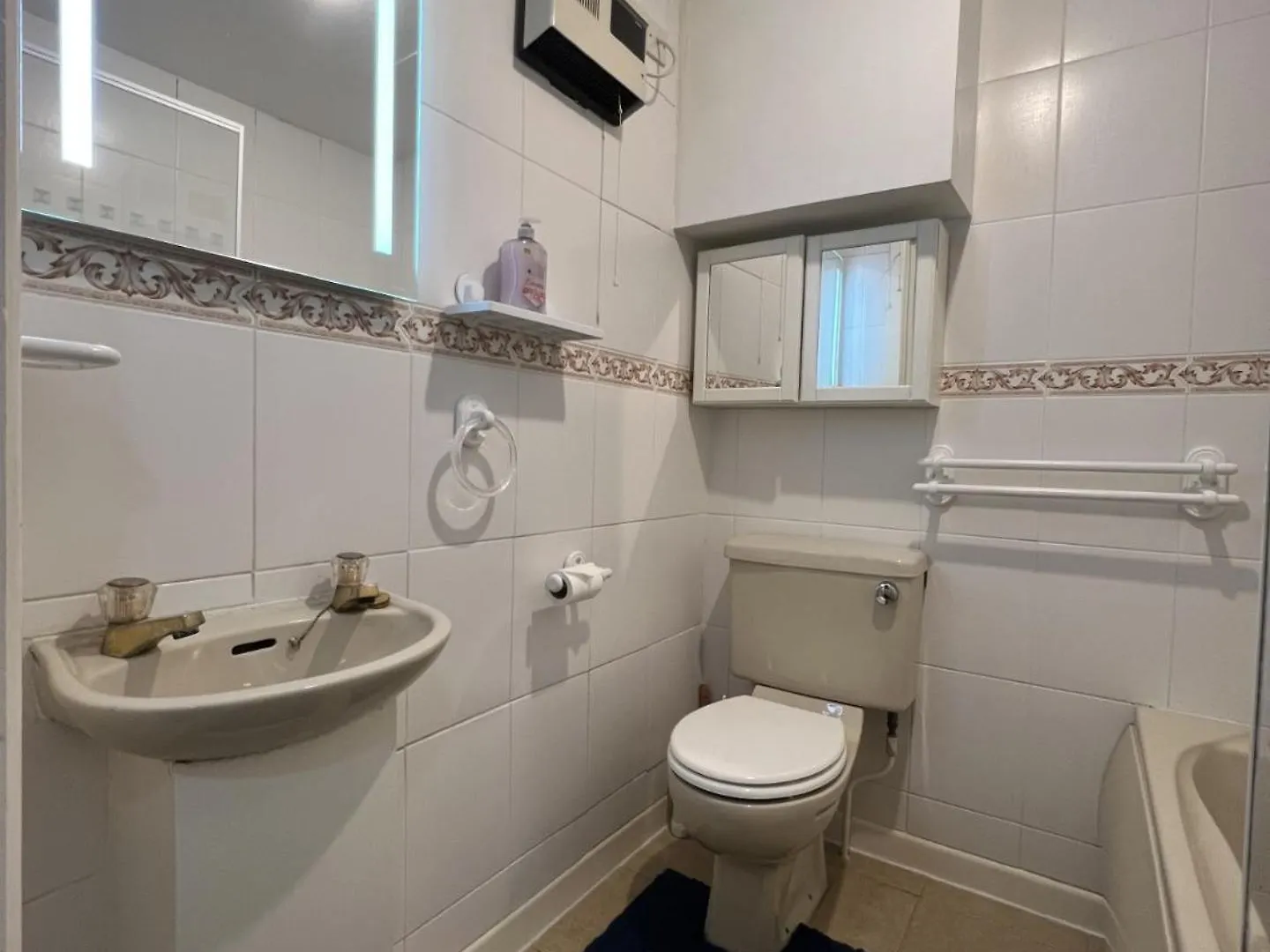 Studio Flat, Westbourne, Bournemouth 0*,  United Kingdom